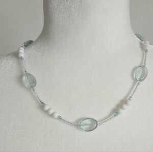 Chic Silver and White Beaded Necklace